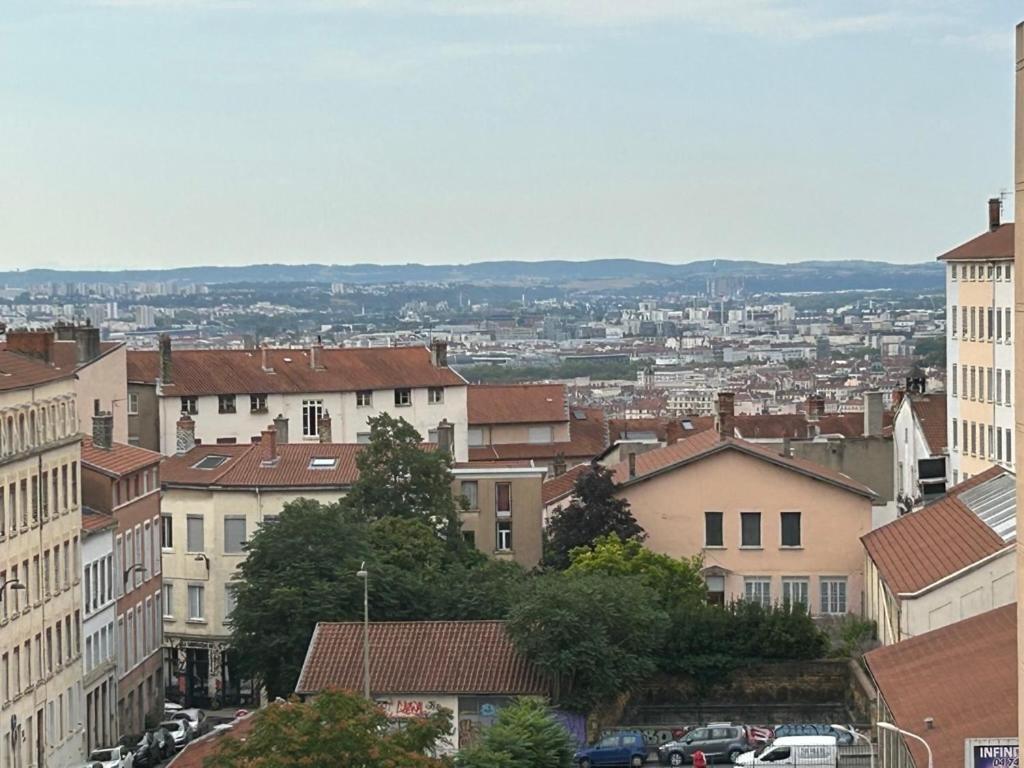 Hôtel de la Croix-Rousse Lião Exterior foto